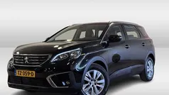 Zwart Gebruikt 2018 Peugeot 5008 MPV | € 18.225 (Goede deal)