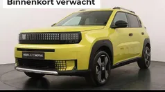 Geel Nieuw 2025 Fiat Grande Panda La Prima SUV | € 26.445 (Eerlijke prijs)