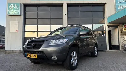 Grijs Gebruikt 2008 Hyundai Santa Fe Style SUV | € 3.999 (Eerlijke prijs)