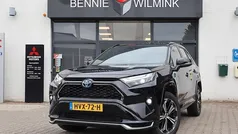 Gebruikt 2025 Toyota RAV4 Style SUV | € 49.995 (Eerlijke prijs)