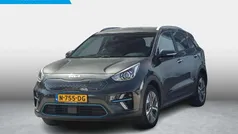 Grijs Gebruikt 2021 Kia e-Niro Play SUV | € 21.890 (Super prijs)
