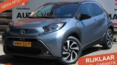 Grijs Gebruikt 2024 Toyota Aygo Pulse Hatchback | € 22.750 (Eerlijke prijs)