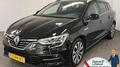 Zwart Gebruikt 2023 Renault Mégane GrandTour Luxe Stationwagen | € 21.745 (Eerlijke prijs)