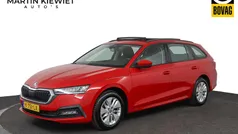 Rood Gebruikt 2021 Skoda Octavia Business Line Stationwagen | € 13.899 (Eerlijke prijs)
