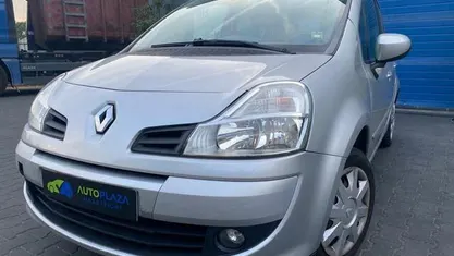 Occasion Renault Modus 75 PK (55 kW) 2010 Grijs MPV