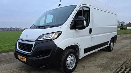 Gebruikt 2023 Peugeot Boxer Van | € 22.799 (Eerlijke prijs)