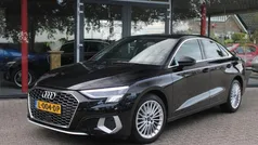Zwart Gebruikt 2021 Audi A3 Business Sedan | € 24.990 (Eerlijke prijs)