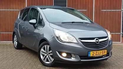 Gebruikt 2015 Opel Meriva Design Edition MPV | € 6.900 (Eerlijke prijs)