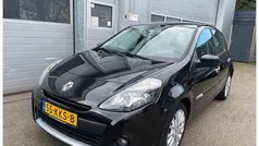Zwart Gebruikt 2010 Renault Clio II Hatchback | € 2.995 (Eerlijke prijs)