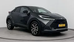 Zwart Gebruikt 2024 Toyota C-HR Edition SUV | € 31.999 (Eerlijke prijs)