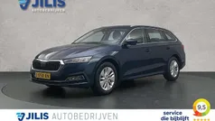 Blauw Gebruikt 2021 Skoda Octavia Ambition Stationwagen | € 15.450 (Eerlijke prijs)