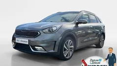 Grijs Gebruikt 2017 Kia Niro SUV | € 16.820 (Eerlijke prijs)