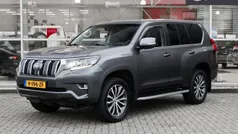 Grijs Gebruikt 2019 Toyota Land Cruiser Executive SUV | € 44.450 (Eerlijke prijs)