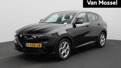 Zwart Gebruikt 2023 Alfa Romeo Tonale Sprint SUV | € 32.940 (Eerlijke prijs)