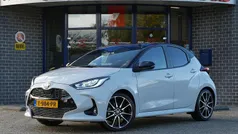 Grijs Gebruikt 2022 Toyota Yaris Hybrid Sport Hatchback | € 24.844 (Eerlijke prijs)