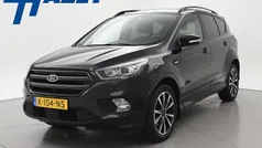 Gebruikt 2018 Ford Kuga ST-Line SUV | € 17.950 (Eerlijke prijs)