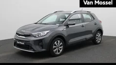 Grijs Gebruikt 2023 Kia Stonic SUV | € 18.900 (Goede deal)