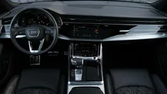 Gebruikt 2022 Audi Q8 e-tron Competition SUV | € 86.000