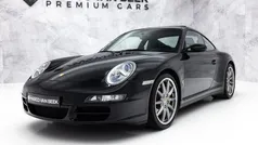 Zwart Gebruikt 2006 Porsche 911 Carrera 4S Coupé | € 59.850 (Eerlijke prijs)