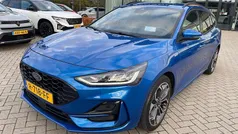 Gebruikt 2022 Ford Focus ST-Line X Stationwagen | € 23.945 (Eerlijke prijs)