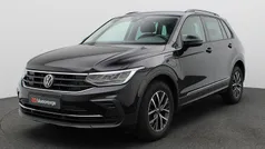 Zwart Gebruikt 2022 VW Tiguan Business SUV | € 34.500 (Goede deal)