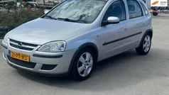 Grijs Gebruikt 2004 Opel Corsa Hatchback | € 1.499 (Eerlijke prijs)