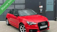 Rood Gebruikt 2014 Audi A1 Sportback Attraction Hatchback | € 10.250 (Eerlijke prijs)
