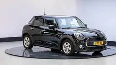 Zwart Gebruikt 2020 Mini ONE Business Hatchback | € 15.950 (Eerlijke prijs)