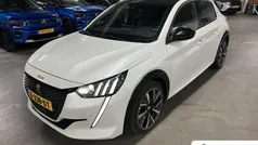 Wit Gebruikt 2020 Peugeot 208 GT-line Hatchback | € 19.395 (Eerlijke prijs)