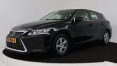 Zwart Gebruikt 2019 Lexus CT200h Hatchback | € 20.445 (Eerlijke prijs)