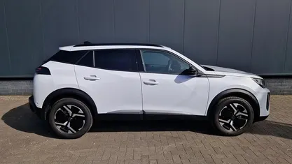 Occasion Peugeot 2008 Allure 131 PK (96 kW) 2024 Wit SUV