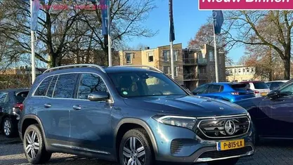 Blauw Occasion 2022 Mercedes EQB250 Luxury SUV | € 29.845 (Goede deal)