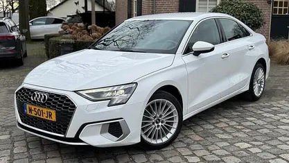 Occasion 2021 Audi A3 Advanced Sedan | € 21.888 (Super prijs)