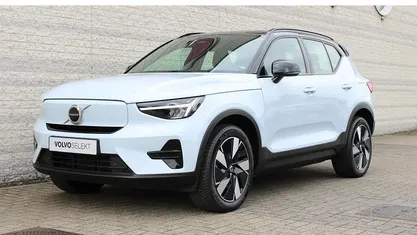 Blauw Occasion 2024 Volvo EX40 Plus SUV | € 43.950 (Eerlijke prijs)