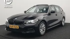 Zwart Gebruikt 2022 BMW 330 Sport Line Stationwagen | € 30.940 (Super prijs)