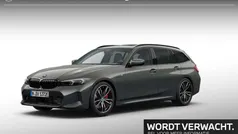 Bmw individual dravitgrau (donker grijs) Gebruikt 2023 BMW 330e M Sport Stationwagen | € 51.895 (Eerlijke prijs)