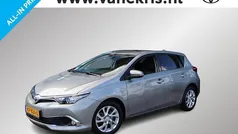 Gebruikt 2016 Toyota Auris Executive Hatchback | € 15.499 (Eerlijke prijs)