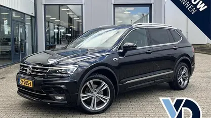 Occasion VW Tiguan Allspace Highline 150 PK (110 kW) 2019 Zwart SUV