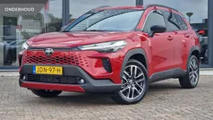 Rood Nieuw 2025 Toyota Corolla Cross SUV | € 41.900 (Eerlijke prijs)