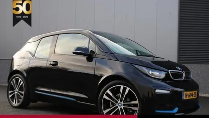 Zwart Occasion 2020 BMW i3 Executive Hatchback | € 22.950 (Eerlijke prijs)