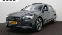 Grijs, metallic lak Gebruikt 2019 Audi e-tron Advanced Plus SUV | € 32.900 (Eerlijke prijs)