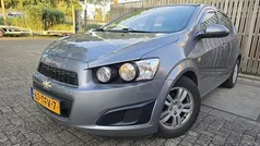 Grijs Gebruikt 2012 Chevrolet Aveo LTZ Hatchback | € 3.199 (Eerlijke prijs)