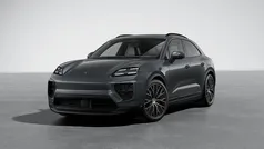 Gebruikt 2025 Porsche Macan SUV | € 110.868 (Eerlijke prijs)