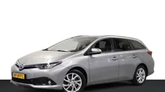 Grijs Gebruikt 2016 Toyota Auris Hybrid Stationwagen | € 14.499 (Eerlijke prijs)