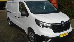 Wit Gebruikt 2023 Renault Trafic Van | € 23.750 (Eerlijke prijs)