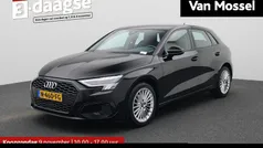 Zwart Gebruikt 2021 Audi A3 Sportback Advanced Hatchback | € 21.900 (Eerlijke prijs)