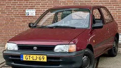 Rood Gebruikt 1993 Toyota Starlet Hatchback | € 2.750