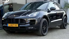 Zwart, metallic lak Gebruikt 2018 Porsche Macan SUV | € 46.888 (Eerlijke prijs)