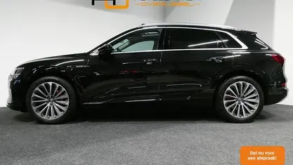 Occasion Audi e-tron Business 300 kW (408 PK) 2020 SUV