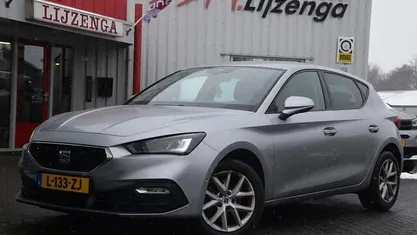 Occasion 2021 Seat Leon Business Hatchback | € 16.750 (Eerlijke prijs)